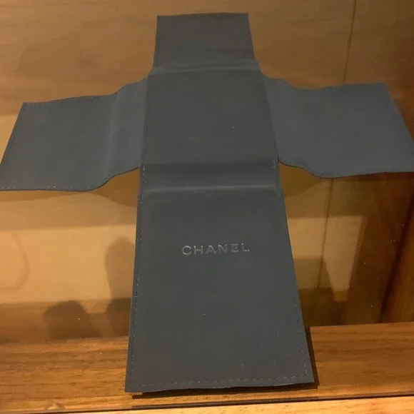 CHANEL Elegant Black Phone Sleeve authentic, rare larger size velvet pouch